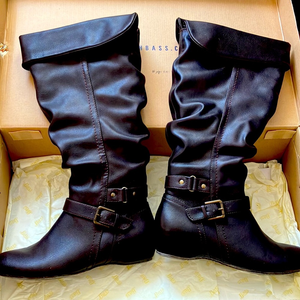 NEW G.H. Bass & Co. Katrina Leather Dark Brown Tall Boots (knee high), Size 8